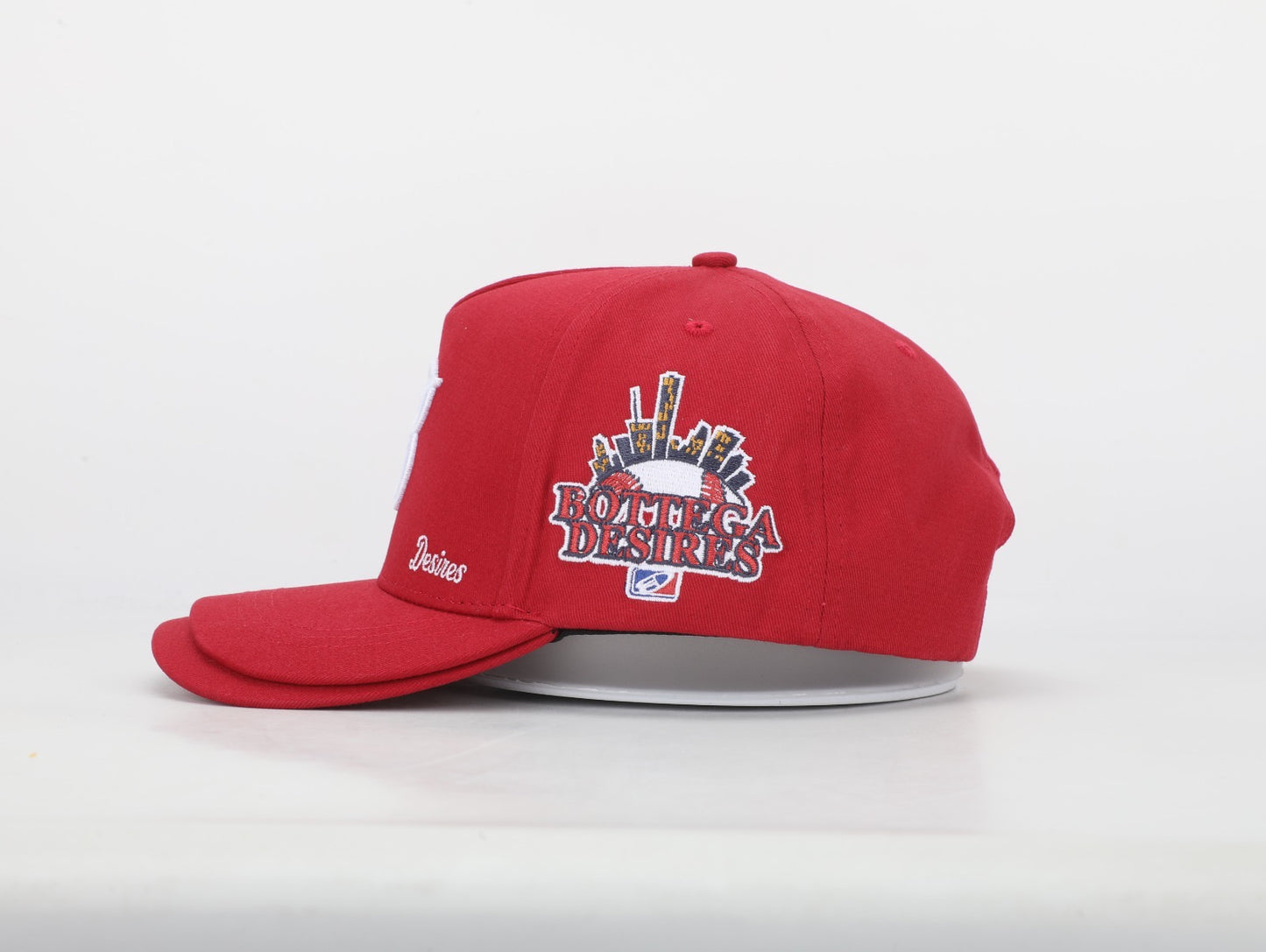 DOUBLE BRIM HAT (REDS)